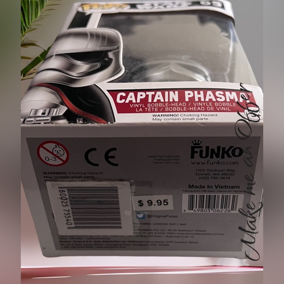 Funko Pop! Star Wars Captain Phasma The Force Awakens Vinyl - Picture 8 of 11
